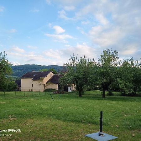 La Clematite D'Olt Apartment Saint-Come-d'Olt Exterior photo